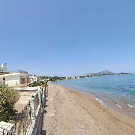 Blue Life, Sea-luxury On The Between Palermo And Cefalu' 카스텔다치아