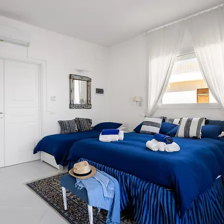 Pensionat Blue Life, Sea-luxury On The Between Palermo And Cefalu' *