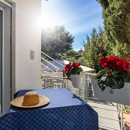 Blue Life, Sea-luxury On The Between Palermo And Cefalu' Pensionat Casteldaccia