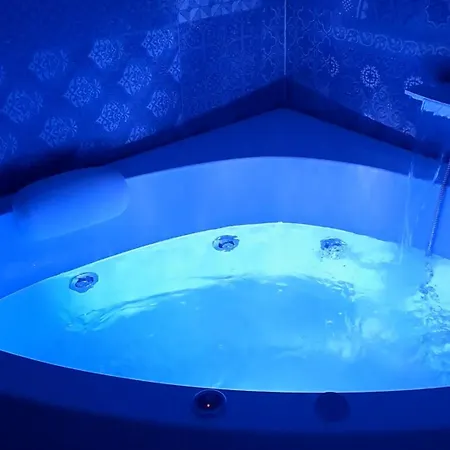 ゲストハウス Blue Life, Luxury Beachfront Rooftop Between Palermo And Cefalu'