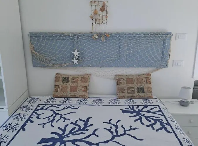 Blue Life, Sea-luxury On The Between Palermo And Cefalu' בית הארחה קסטלדאצ'ה